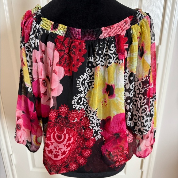 DESIGUAL Batwing Floral Print Blouse Size Medium VGUC - Picture 4 of 5
